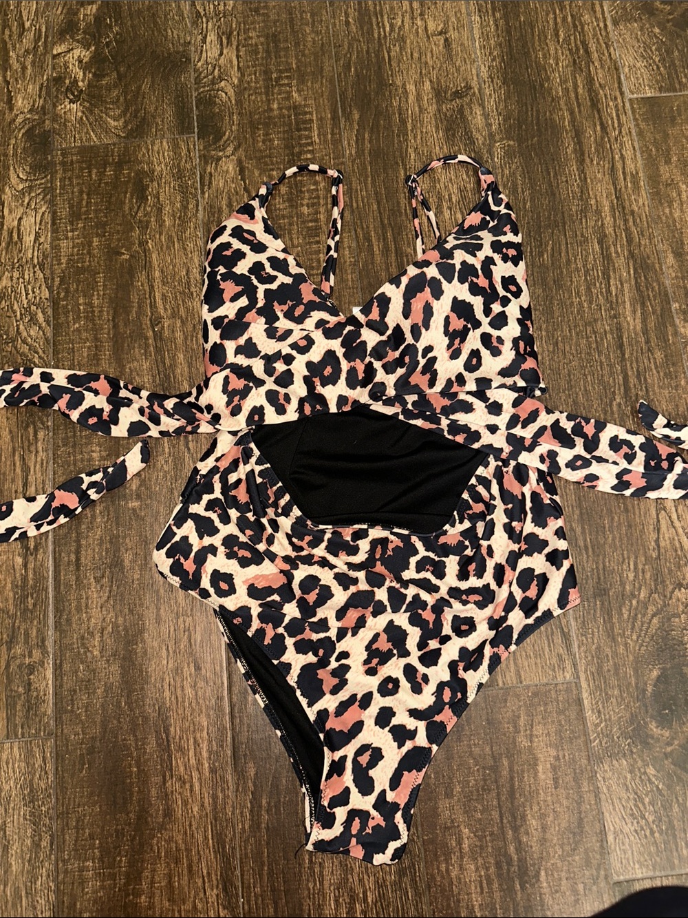 Leopard Print One Piece Swimsuit Women’s Large Cutout Wrap Tie Bathing Suit - Picture 3 of 5